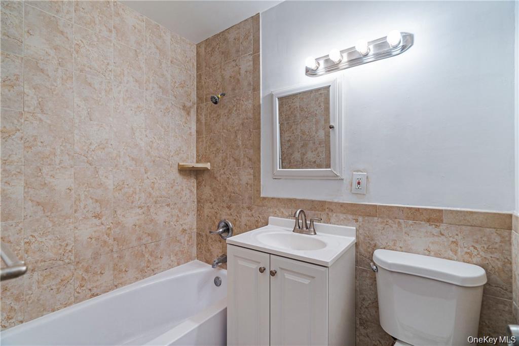 30 Lake Street 2k Property Photo 10