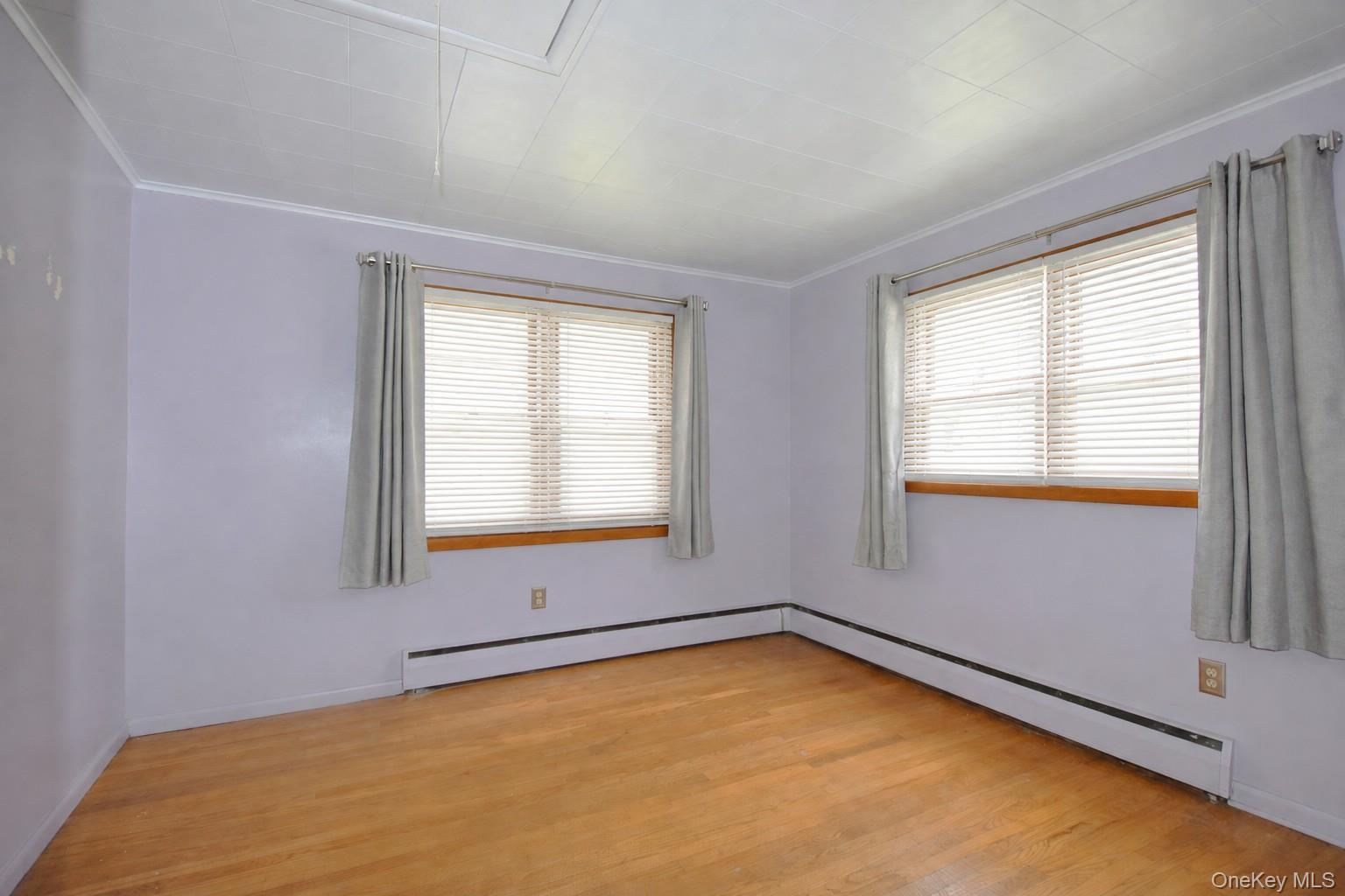 112 Glen Street Property Photo 11