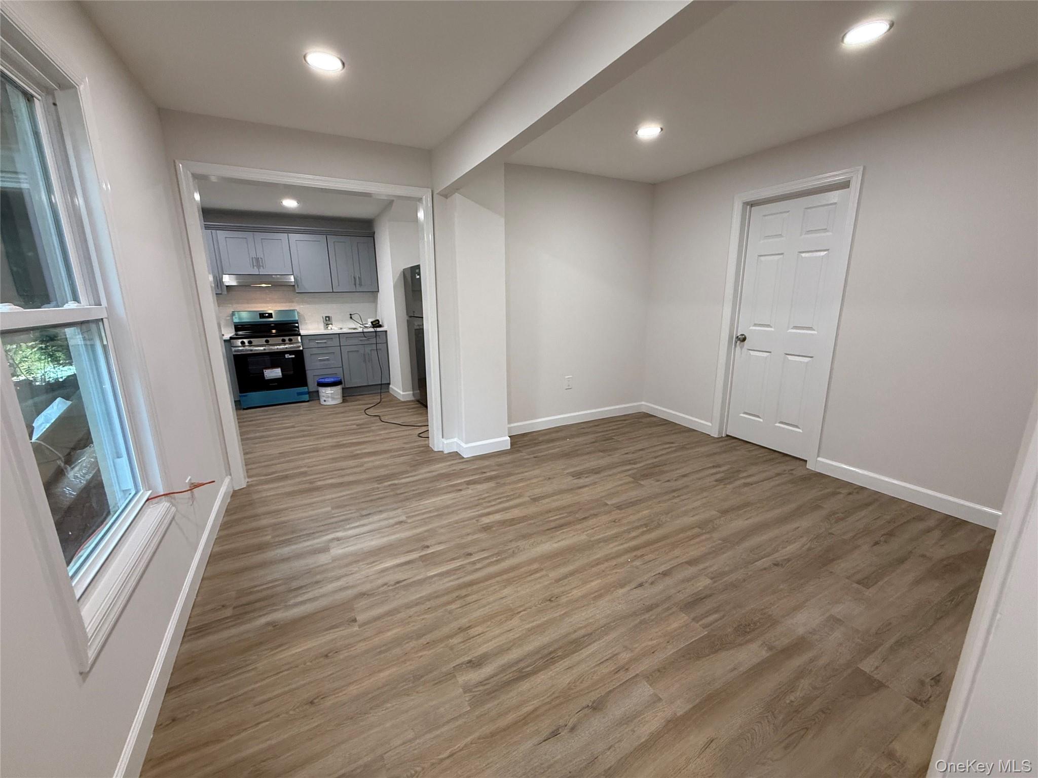210 Fort Salonga Road Property Photo 3
