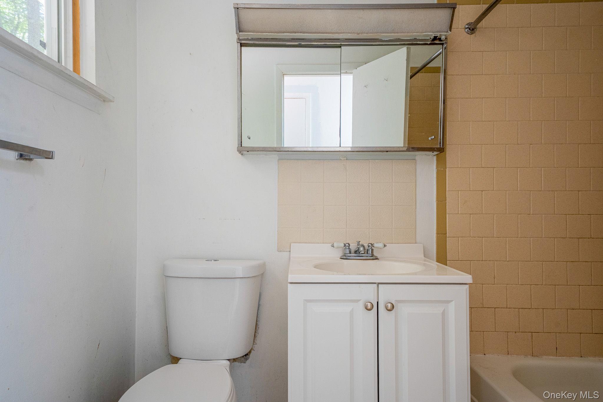 4 White Birch Lane Property Photo 13