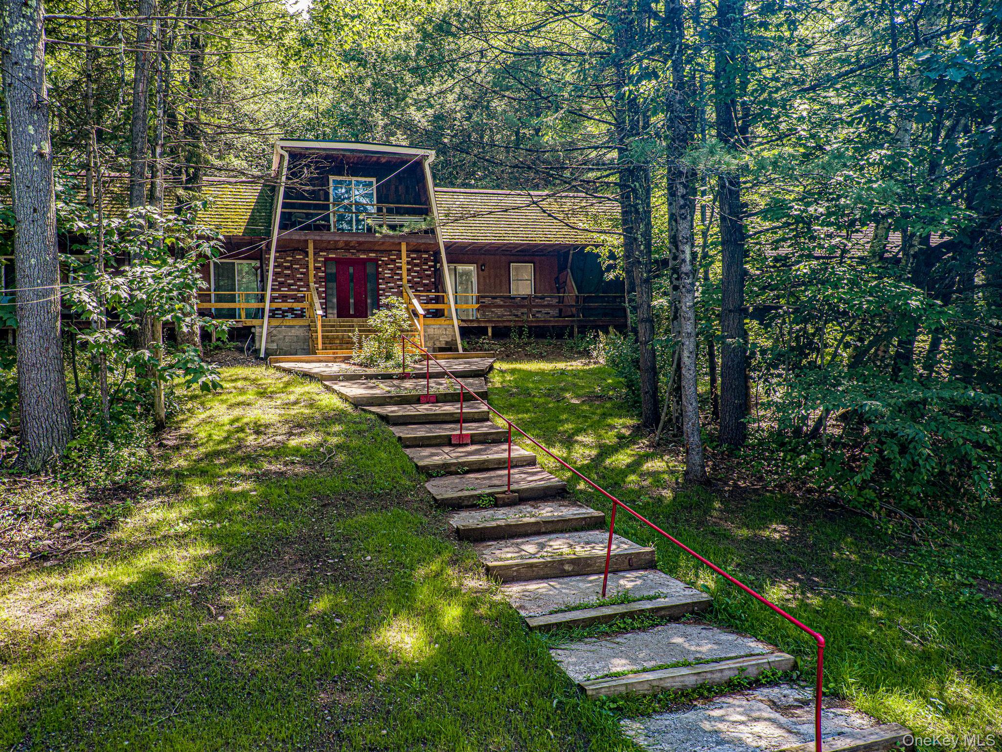 4 White Birch Lane Property Photo 42