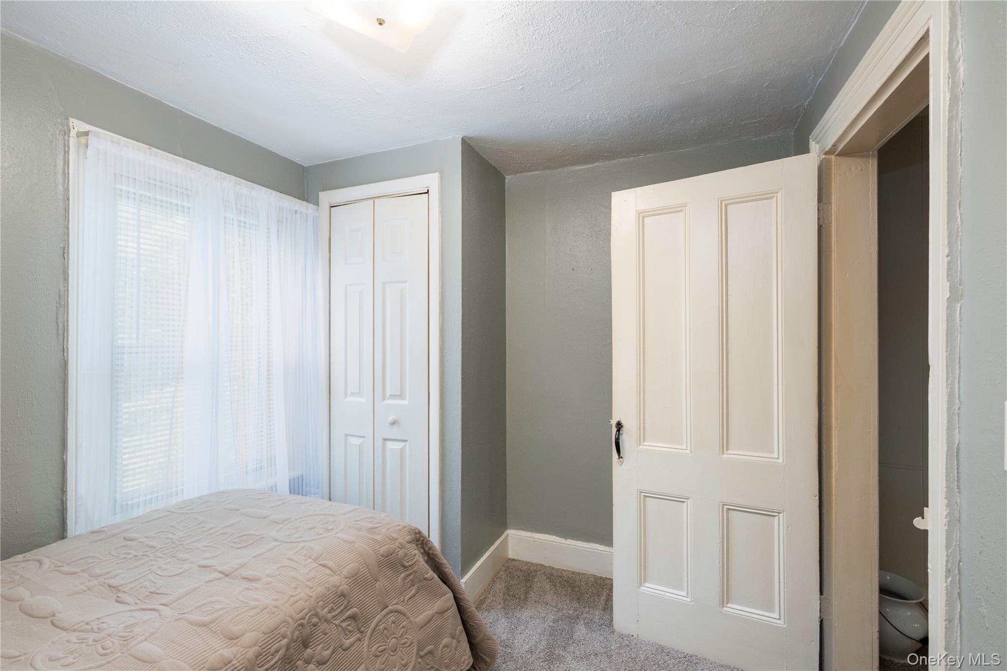 530 Washington Avenue Property Photo 12