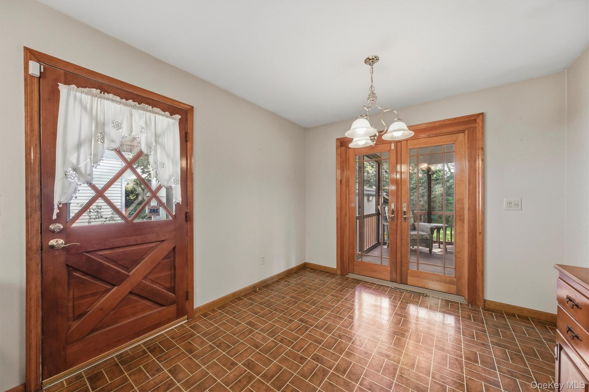 73 Union Street Property Photo 16