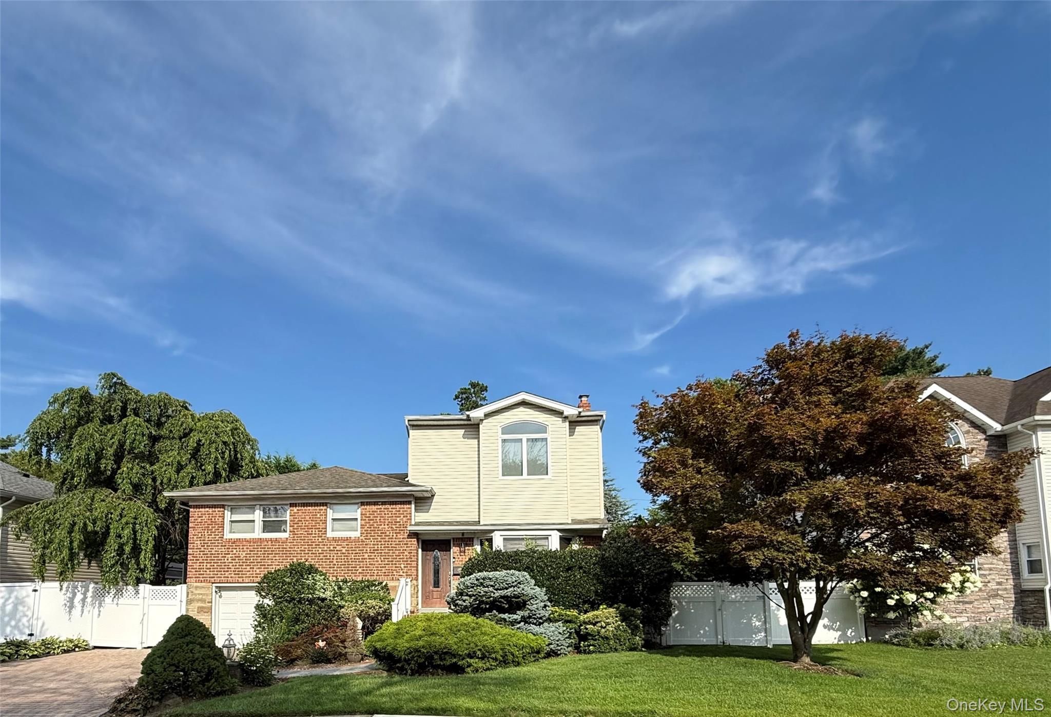 26 Kathleen Drive Property Photo 2