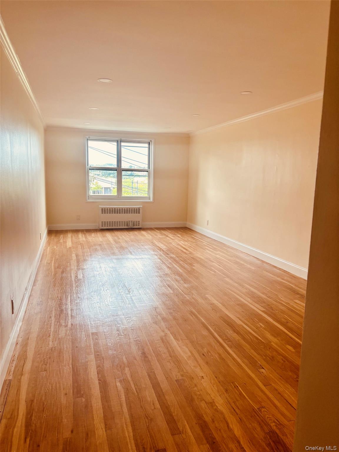 1304 Midland Avenue A43 Property Photo 2