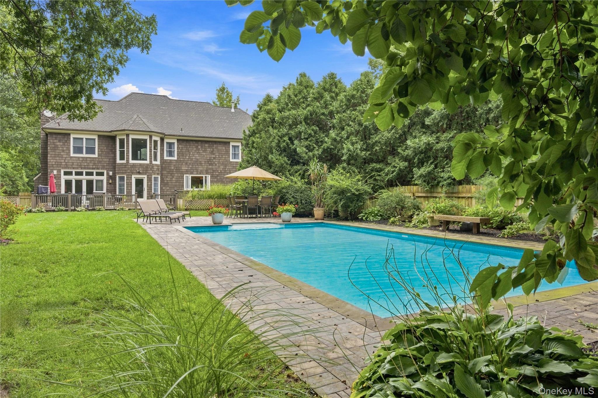 7 Lauro Ridge Court Property Photo 3