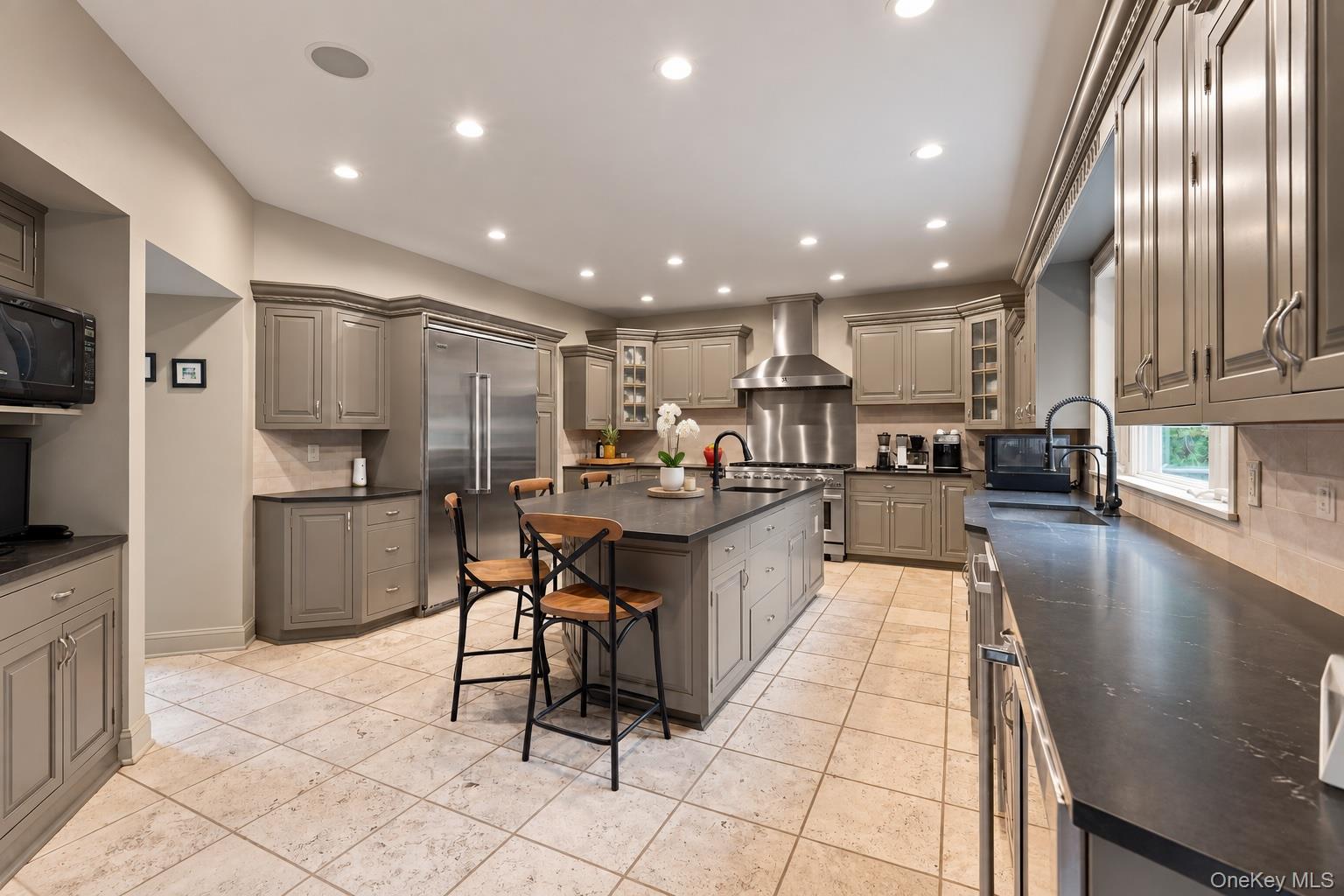 7 Lauro Ridge Court Property Photo 11