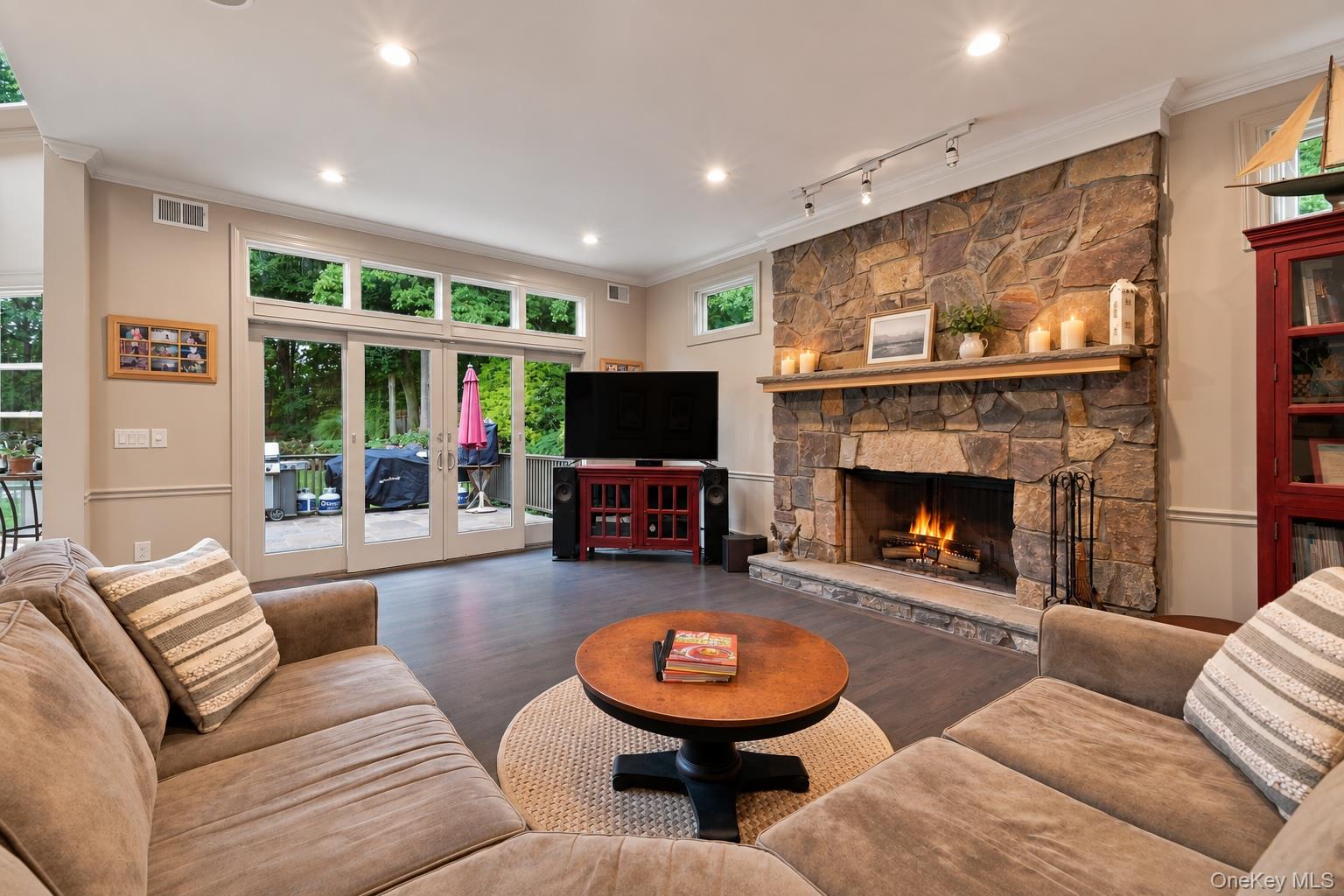 7 Lauro Ridge Court Property Photo 14