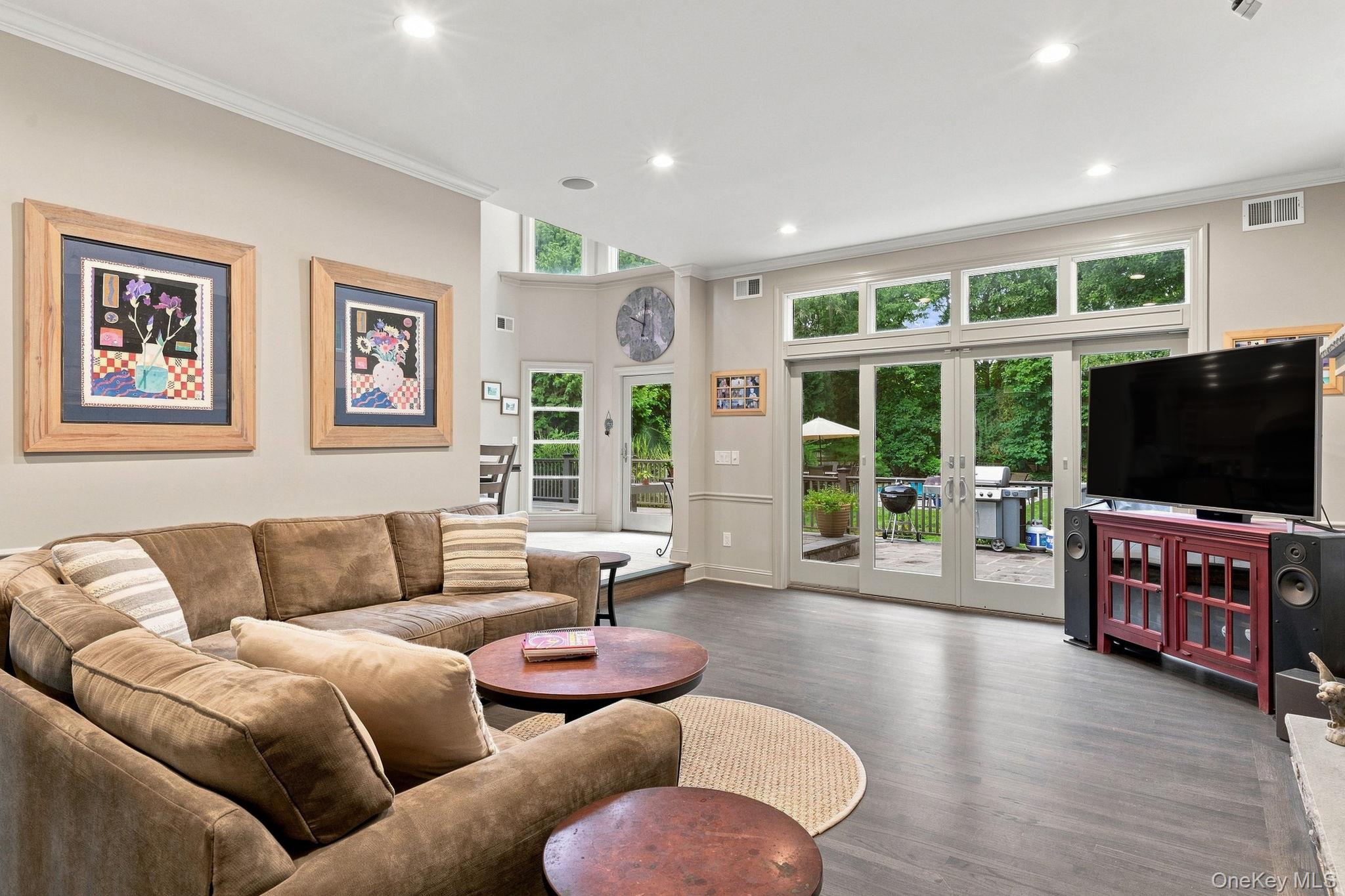 7 Lauro Ridge Court Property Photo 16