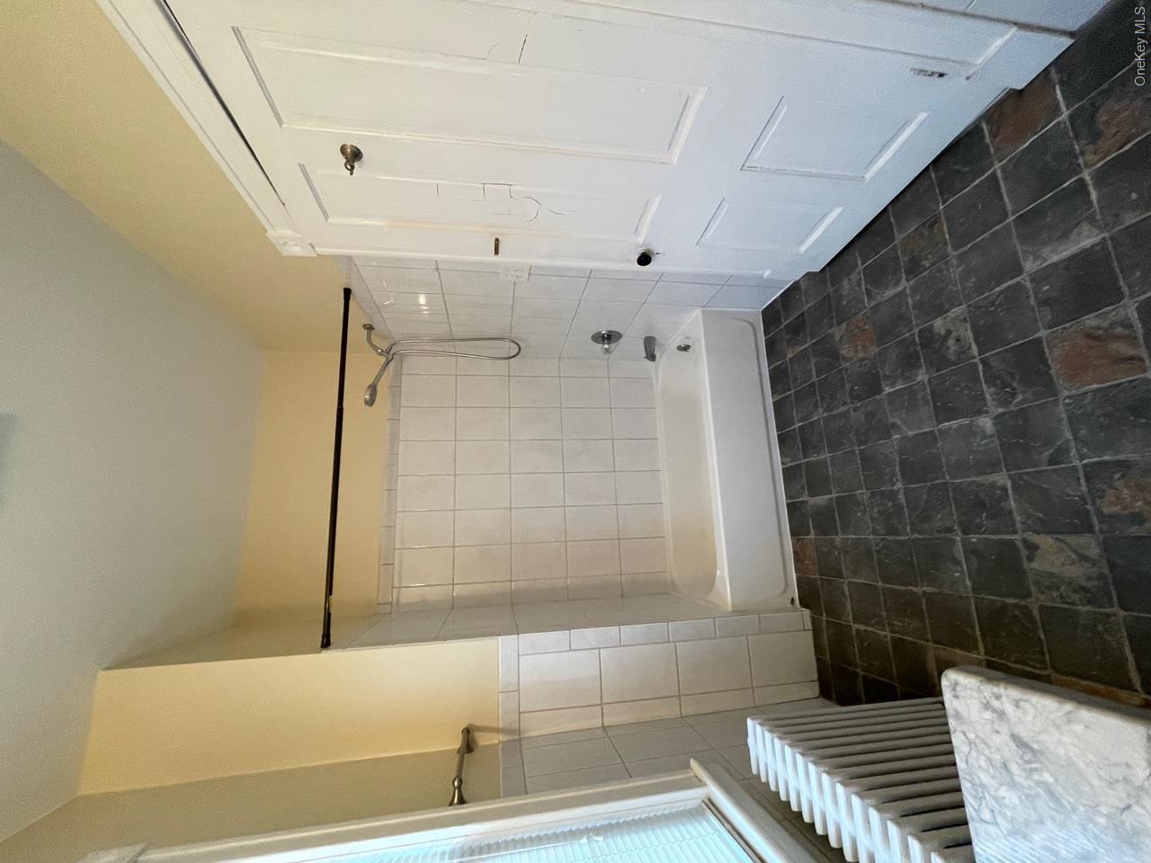 22 Cozzens Avenue 1-1 Property Photo 5