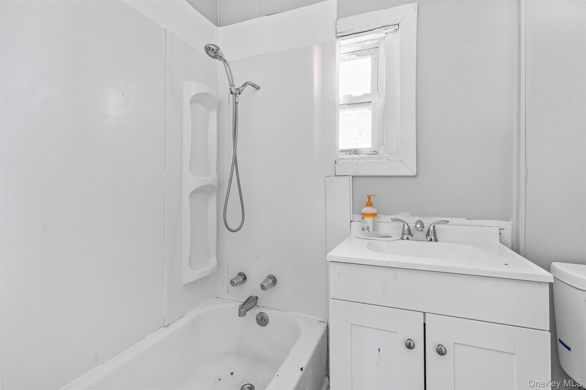 72 Wisner Avenue Property Photo 12