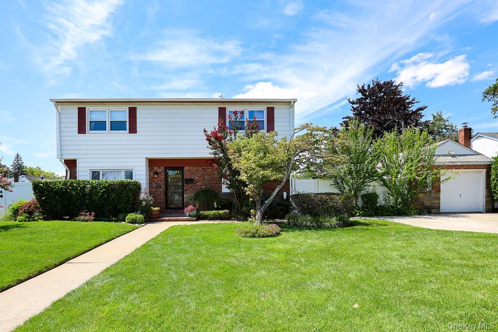 844 Hemlock Street Property Photo 1