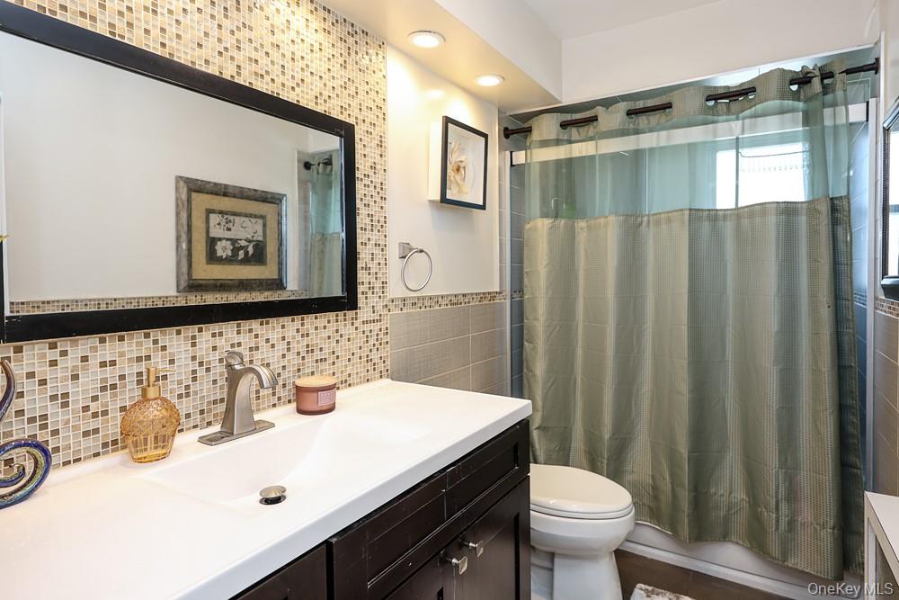 844 Hemlock Street Property Photo 18