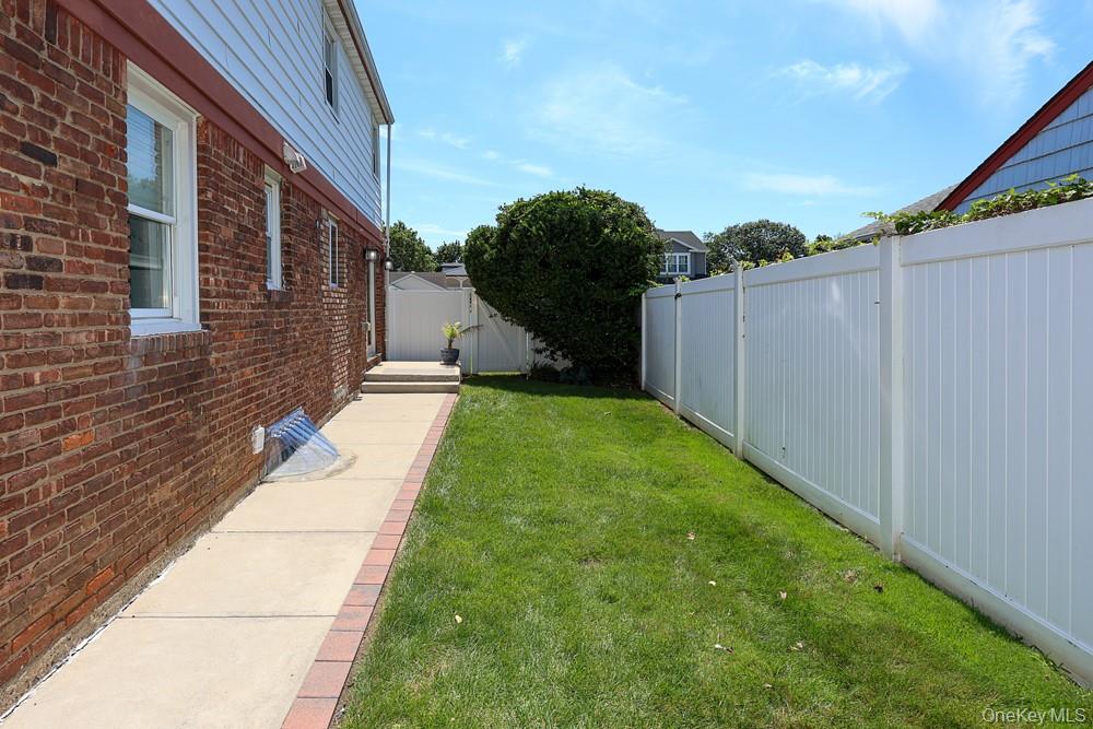 844 Hemlock Street Property Photo 31