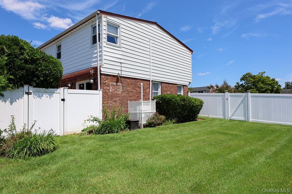 844 Hemlock Street Property Photo 38