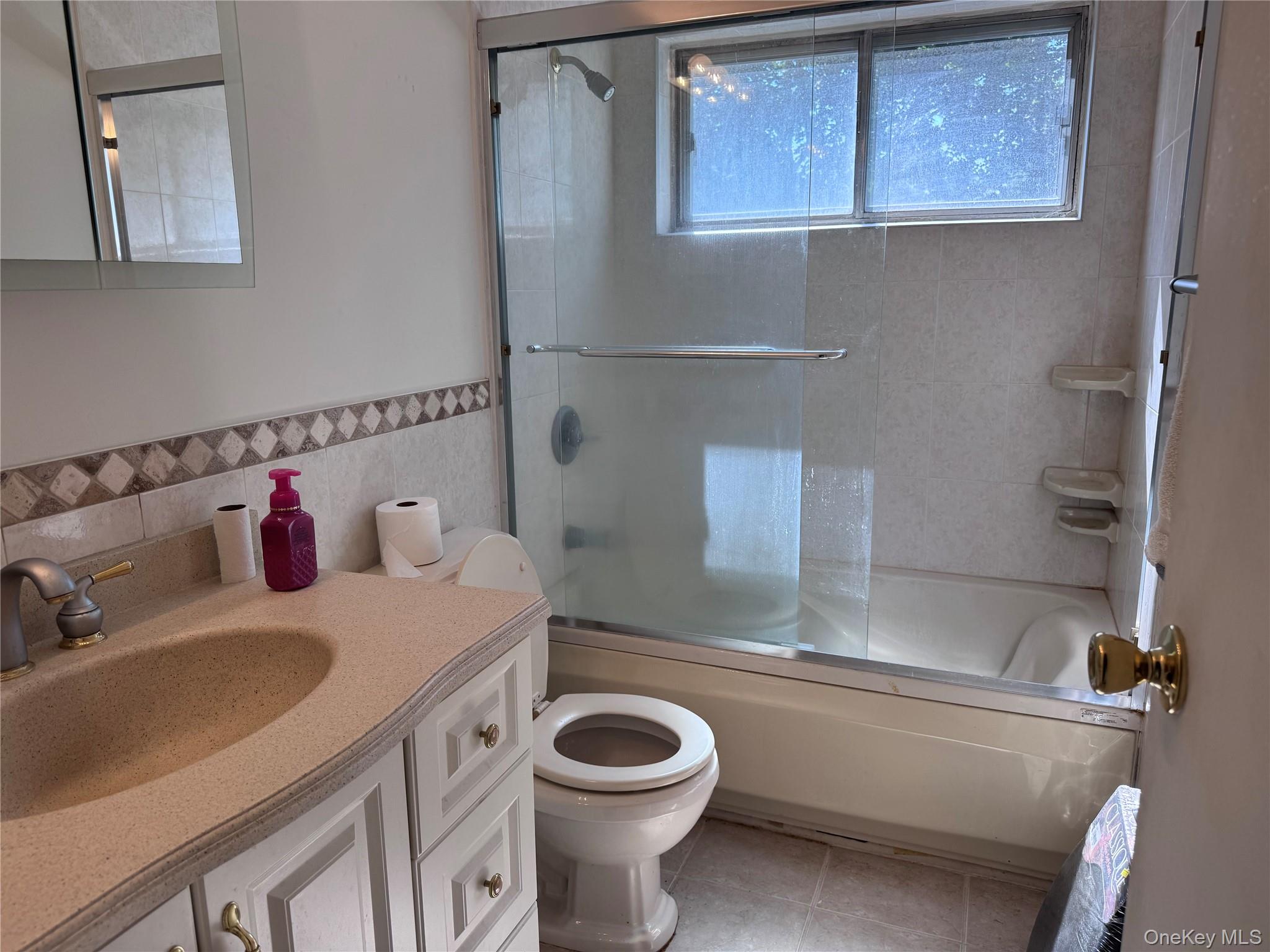 16 Herrick Avenue Property Photo 14