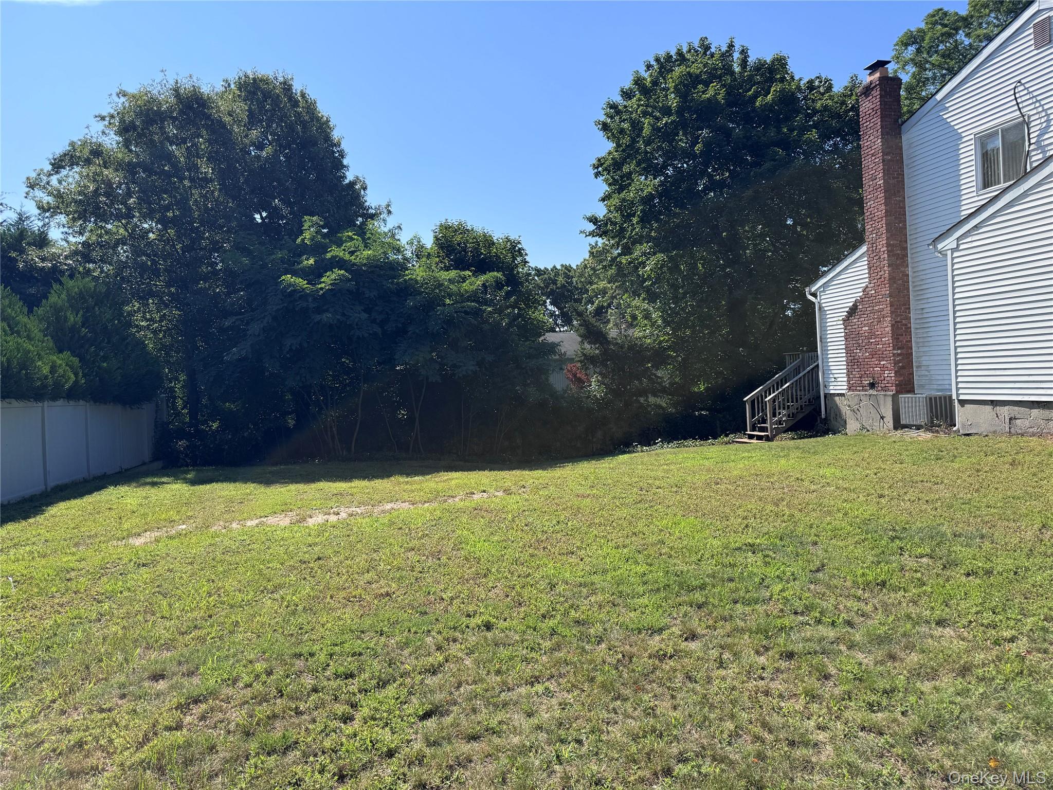 16 Herrick Avenue Property Photo 18