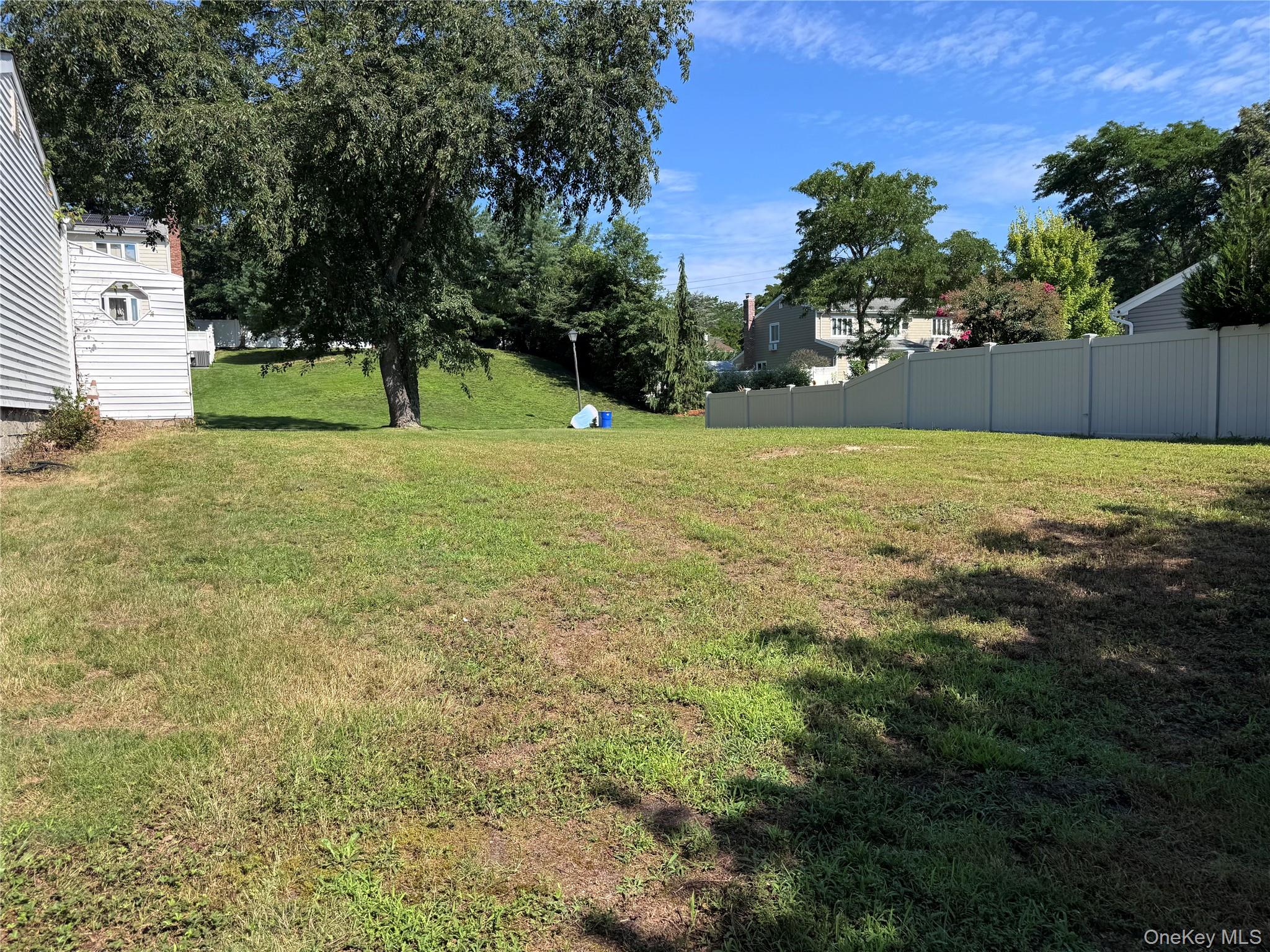 16 Herrick Avenue Property Photo 21