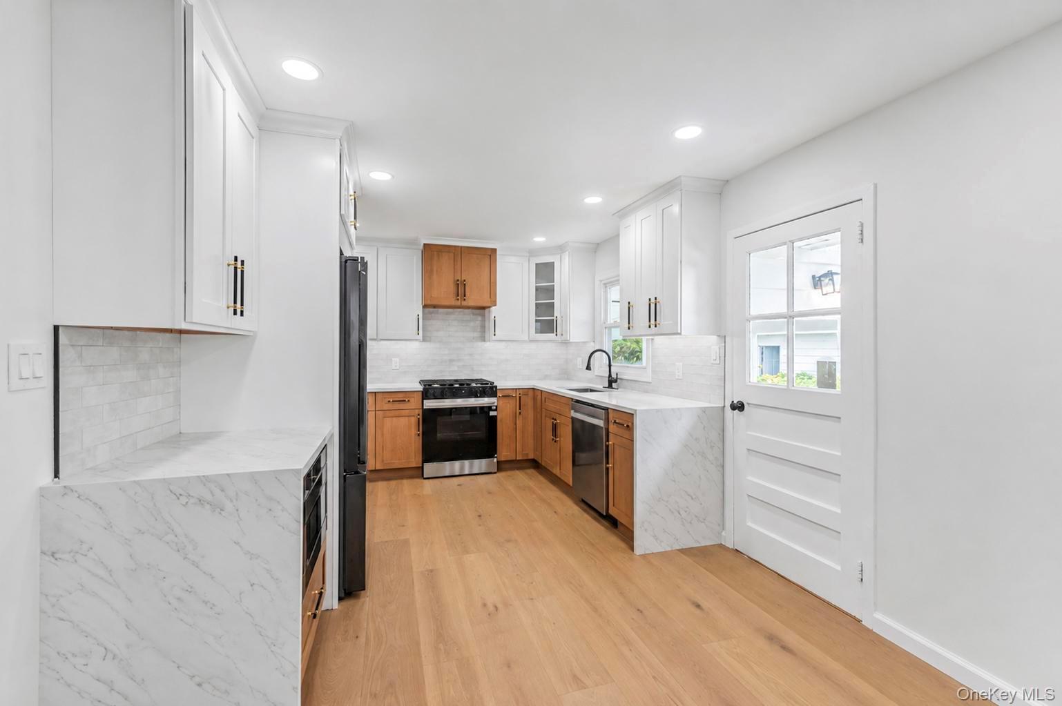 10 York Street Property Photo 5