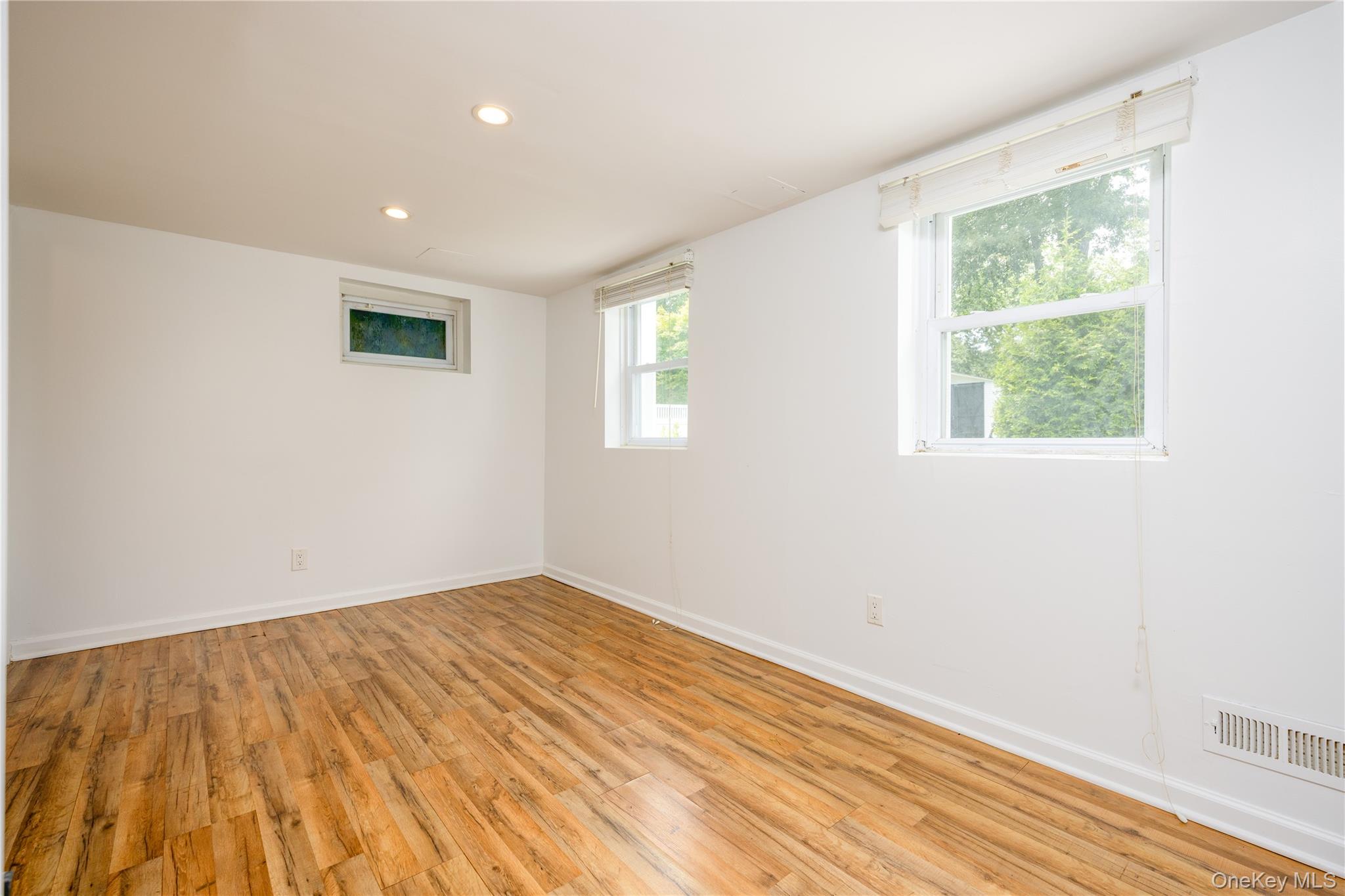 395 Ehrhardt Road Property Photo 17