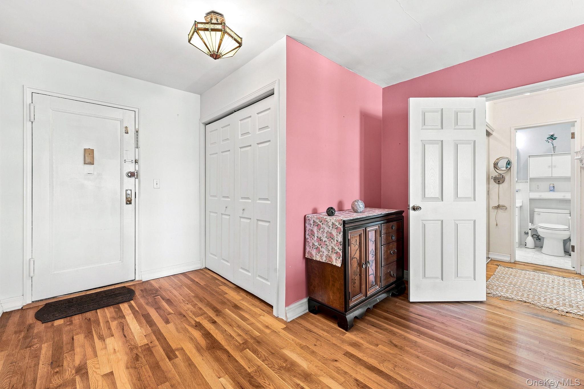 10 Franklin Avenue 2a Property Photo 2