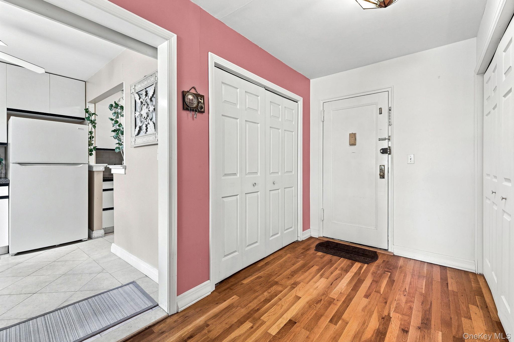 10 Franklin Avenue 2a Property Photo 3