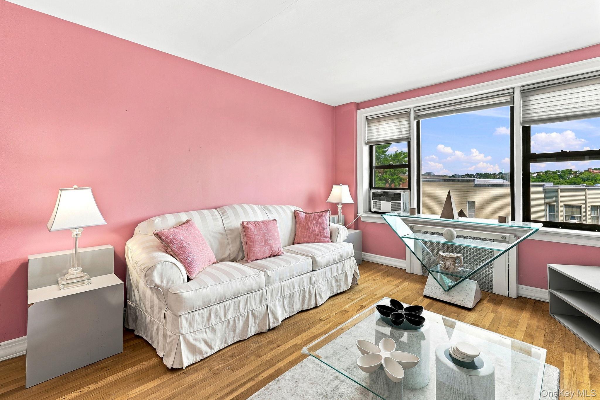 10 Franklin Avenue 2a Property Photo 8