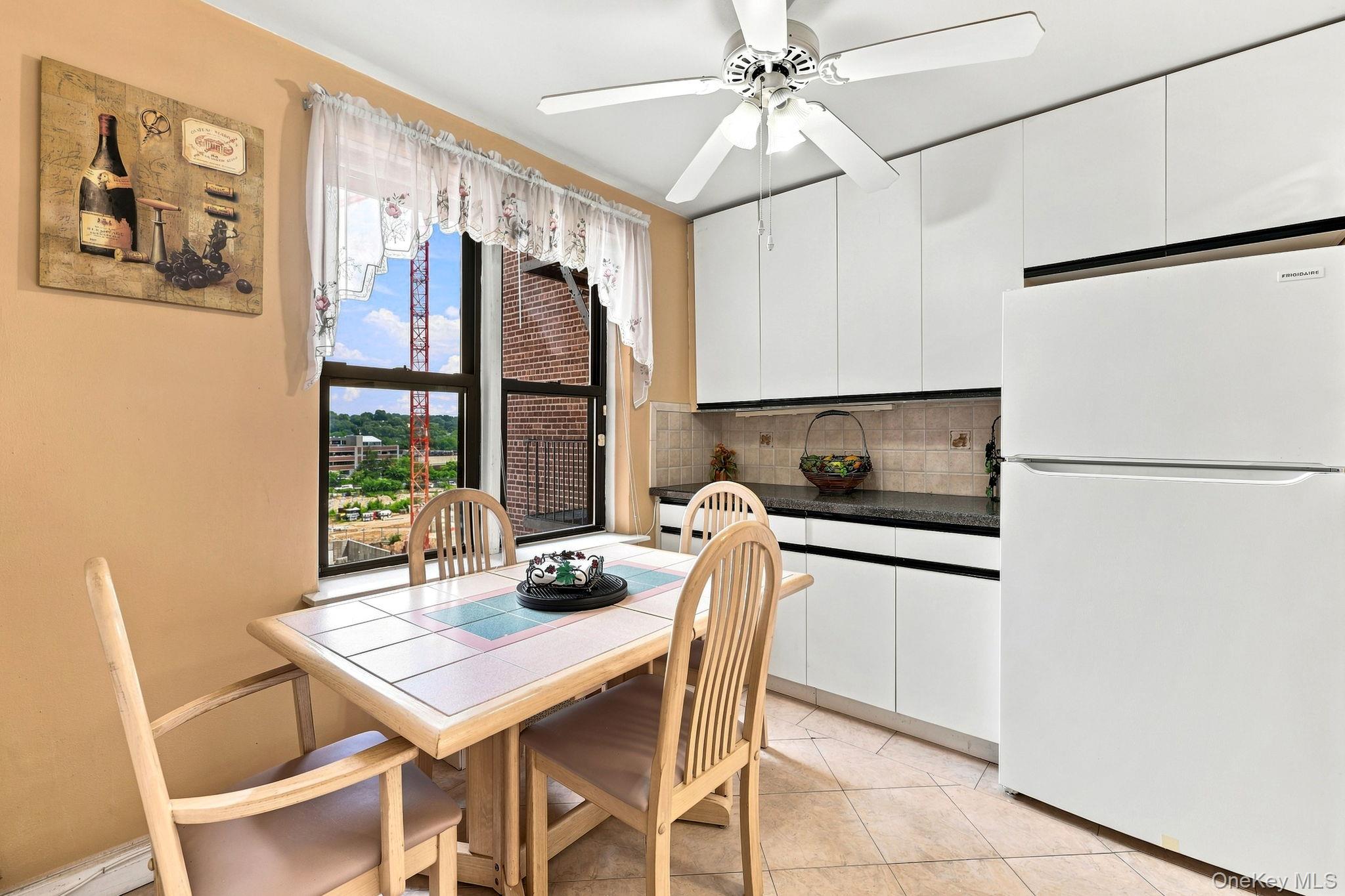 10 Franklin Avenue 2a Property Photo 11
