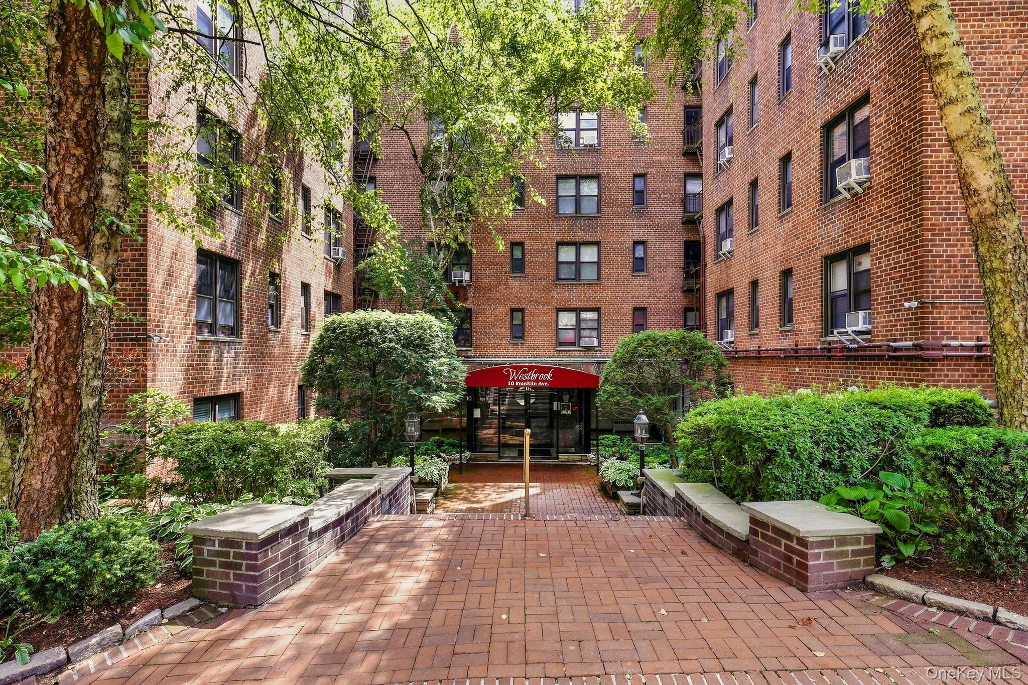 10 Franklin Avenue 2a Property Photo 18
