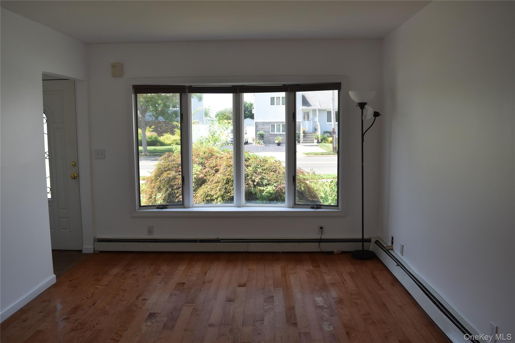253 Forest Avenue Property Photo 5