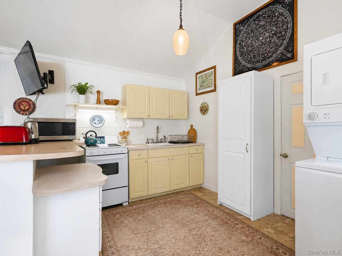 57 Sutton Court Property Photo 28
