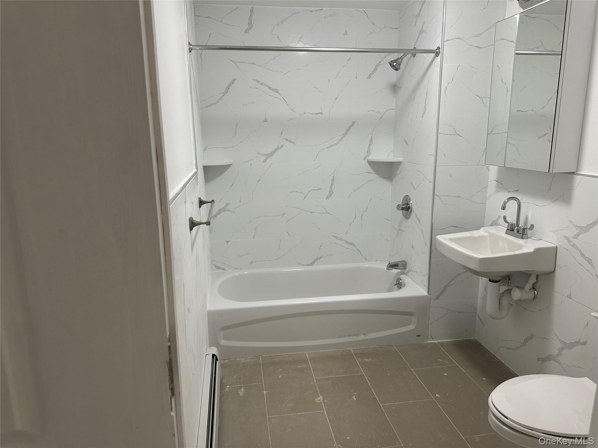6-05 129st Street 1b Property Photo 5