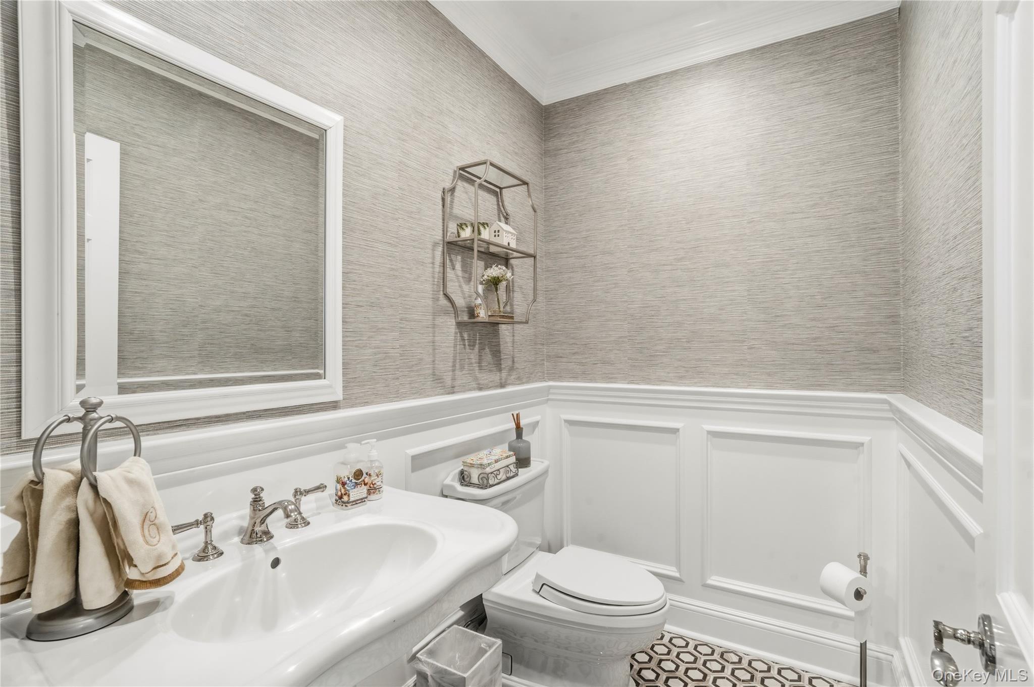 87 4th Street Property Photo 10