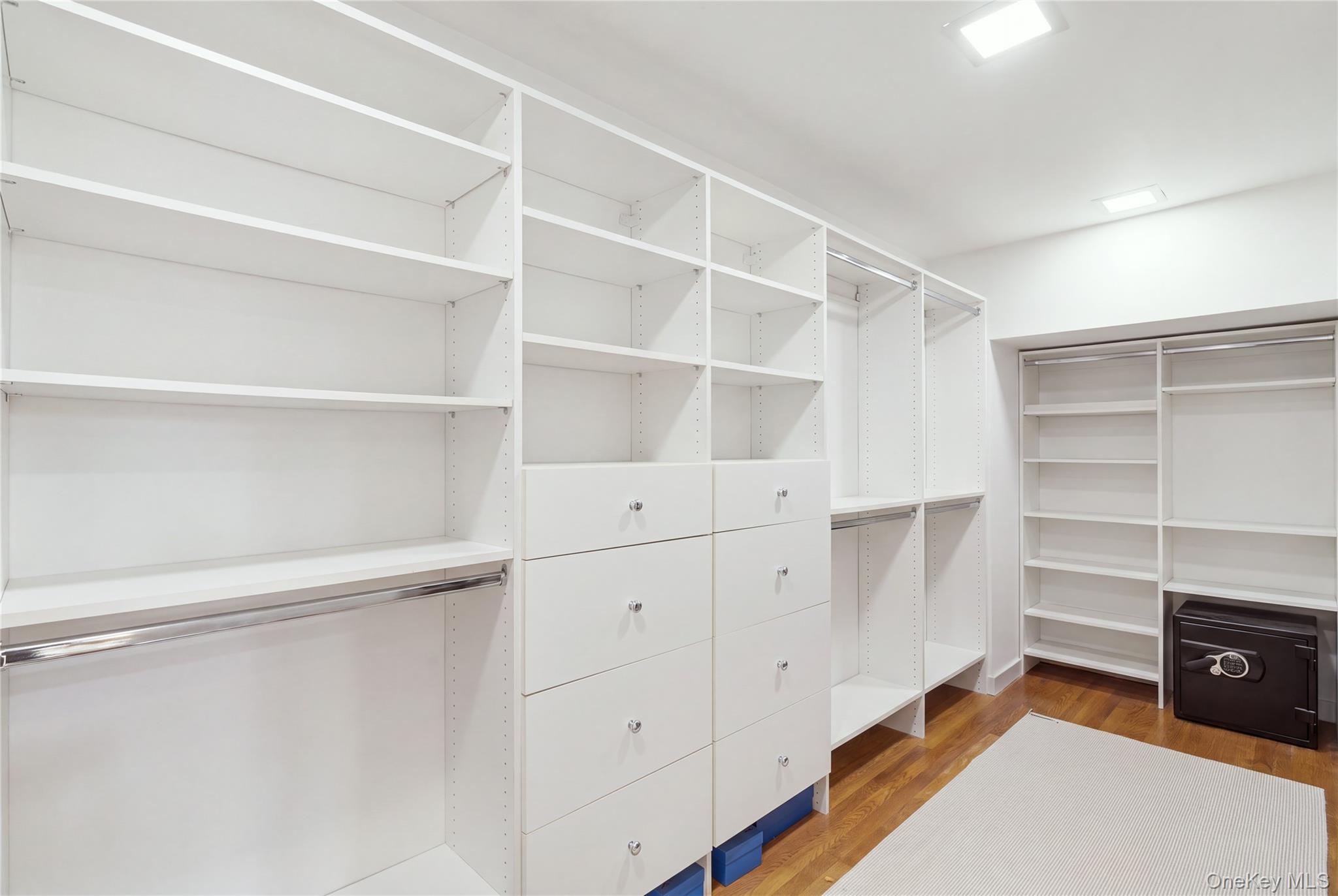 87 4th Street Property Photo 20