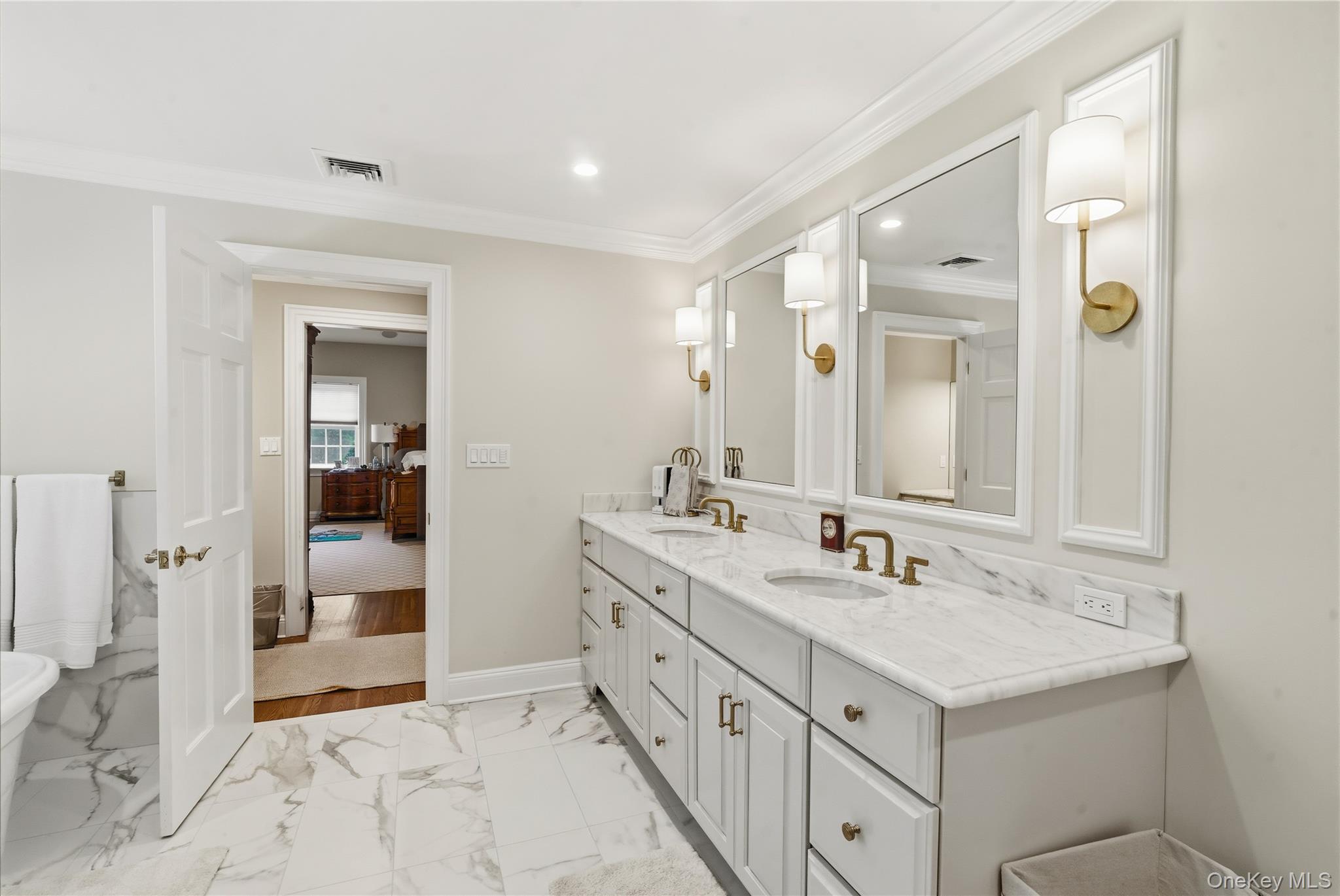 87 4th Street Property Photo 21