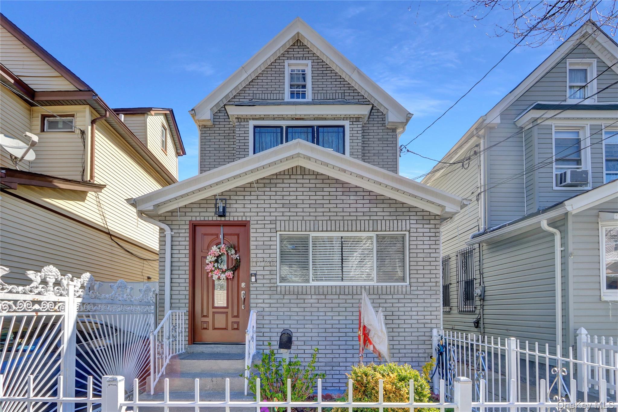 10749 117th Street Property Photo 1