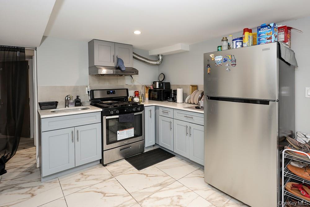 42 Celler Avenue Property Photo 33