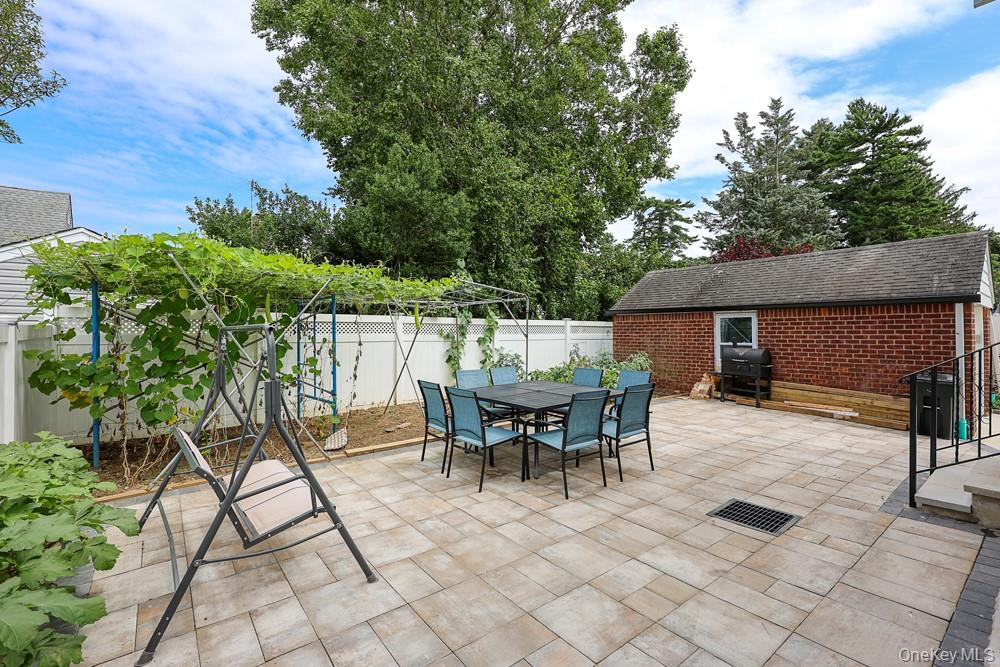 42 Celler Avenue Property Photo 38