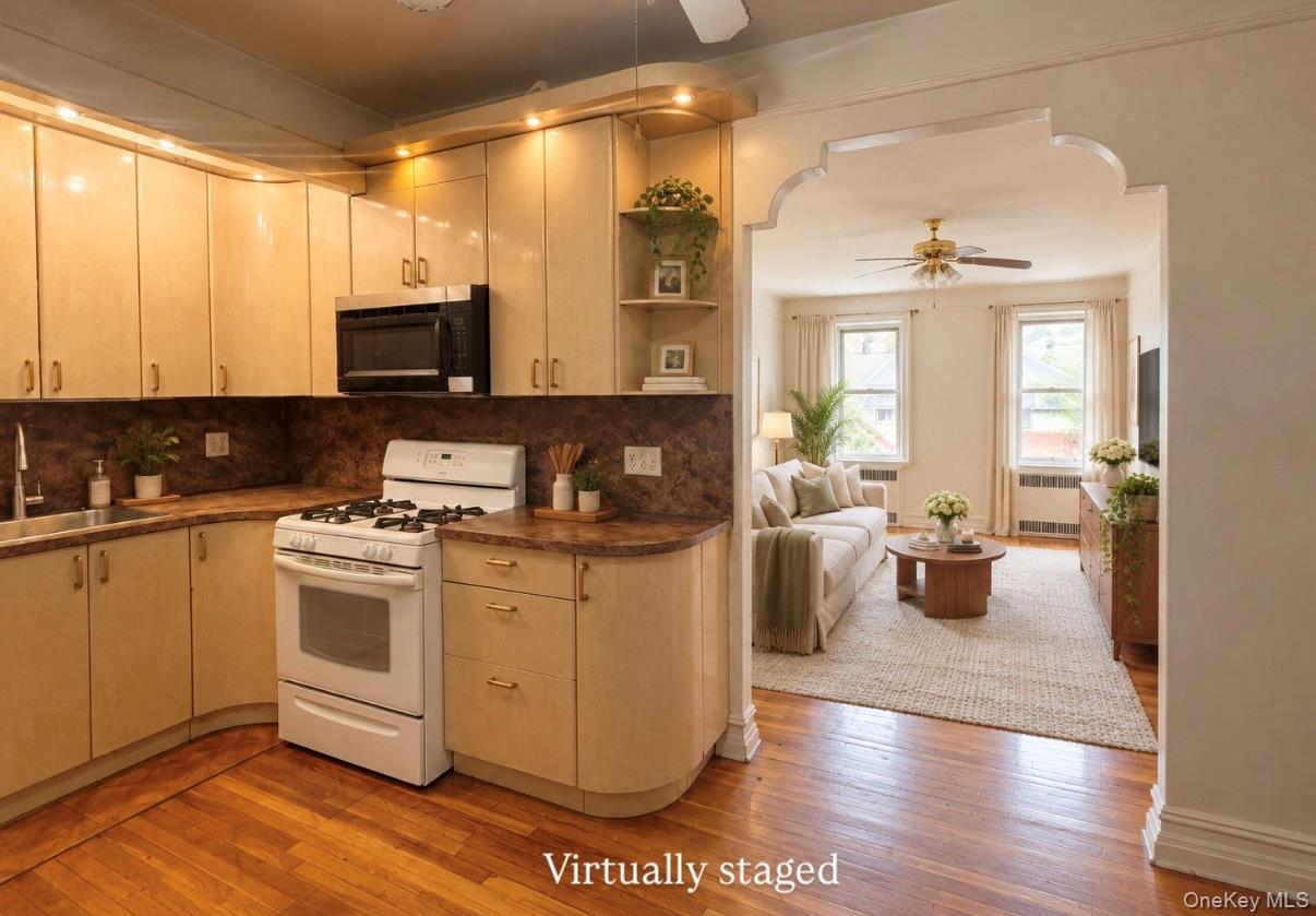 1717 Avenue 2k Property Photo 3