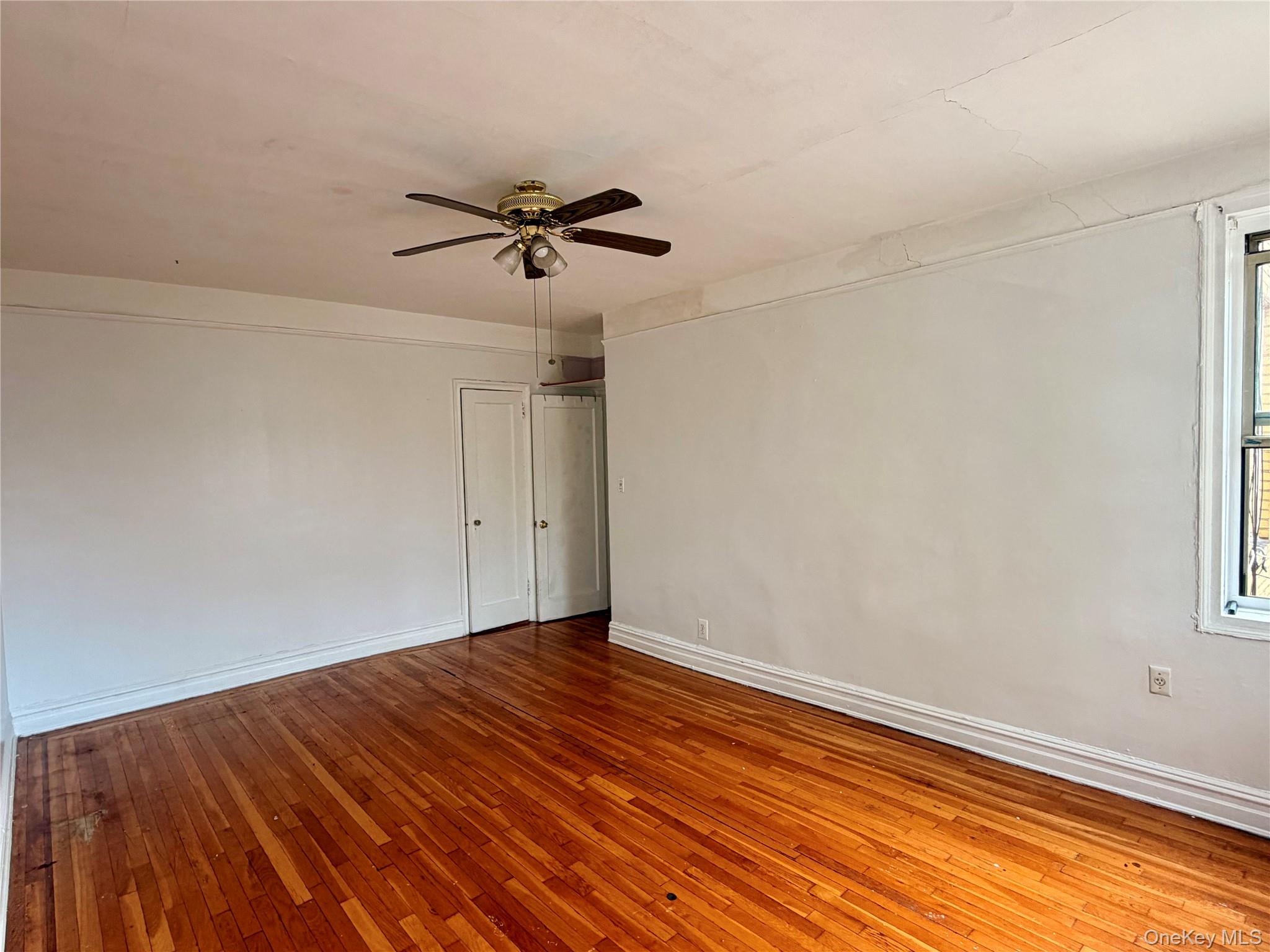1717 Avenue 2k Property Photo 6