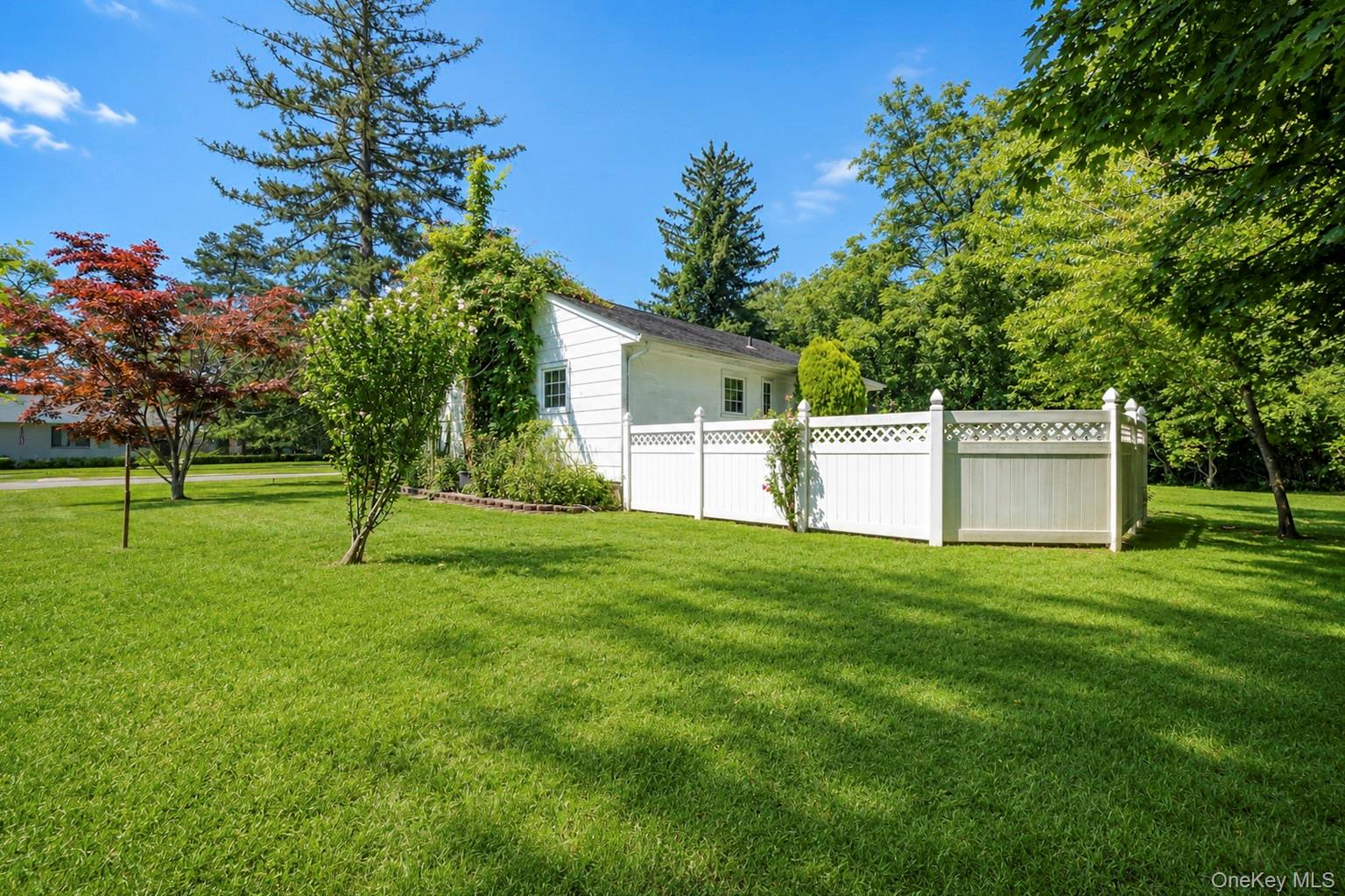 1 Dale Lane Property Photo 6