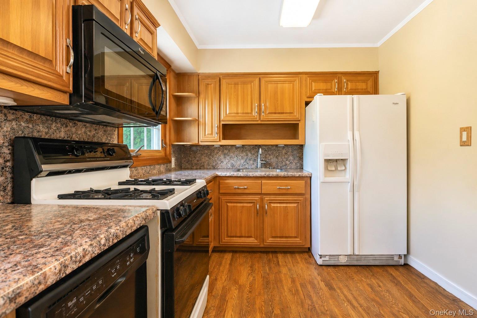 1 Dale Lane Property Photo 14