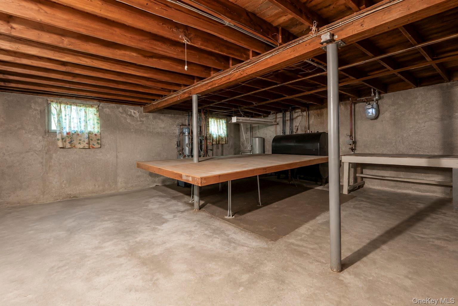 1 Dale Lane Property Photo 32