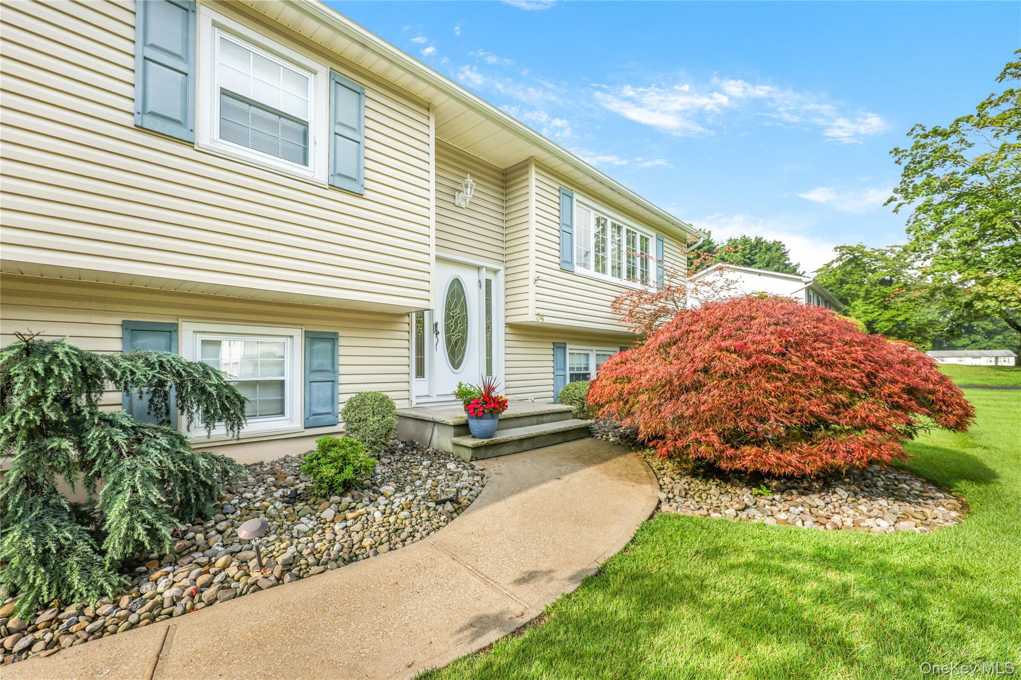 34 Strathmore Drive Property Photo 3