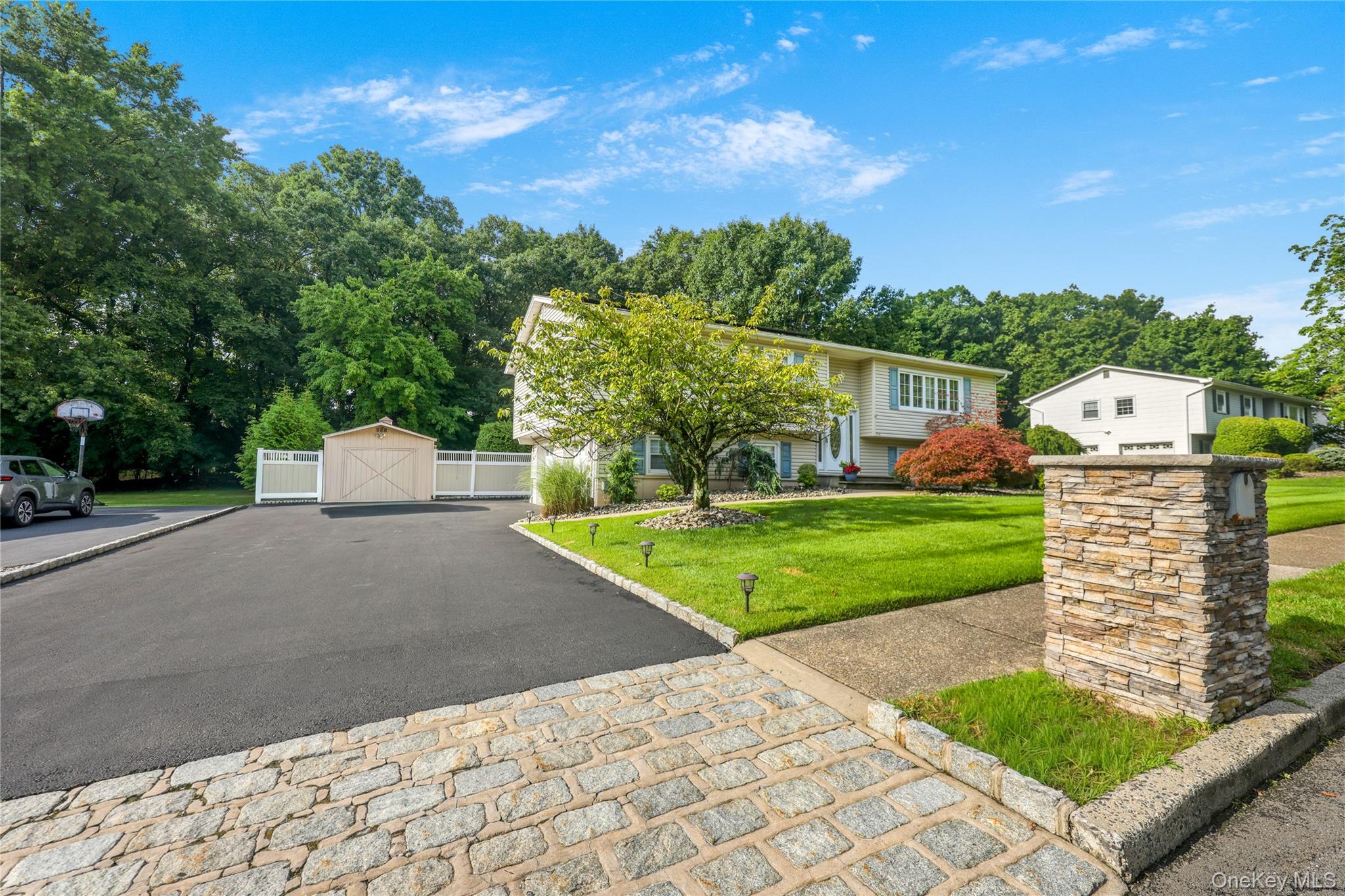 34 Strathmore Drive Property Photo 42