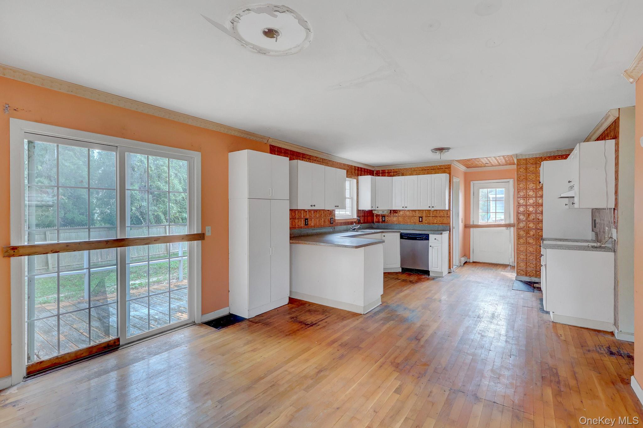 52 Arpage Drive Property Photo 6