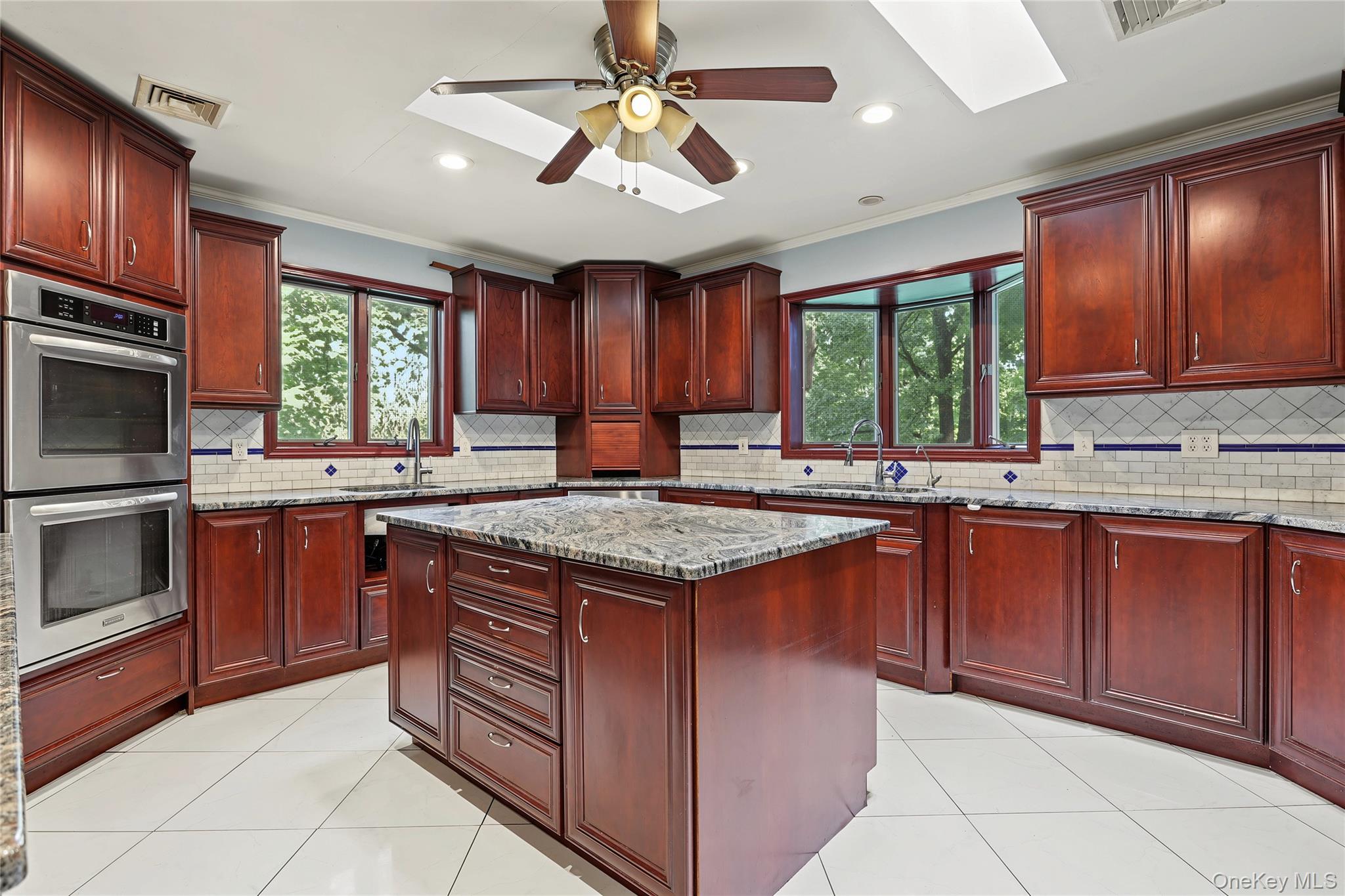 19 Farview Terrace Property Photo 7