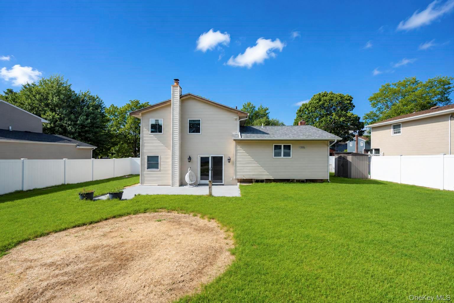 18 Catherwood Crescent Property Photo 3