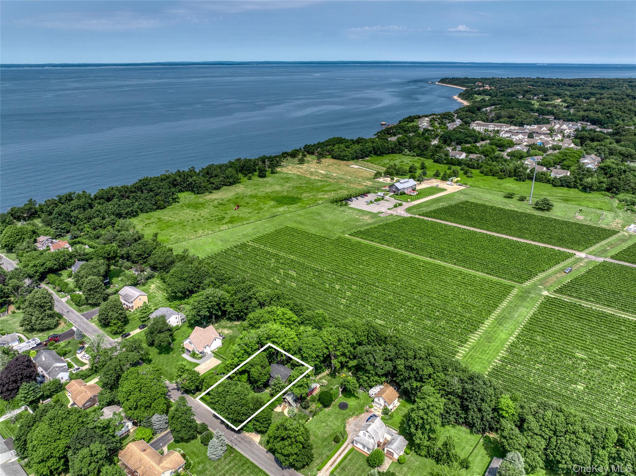 44 (1180) Sound Road Property Photo 20