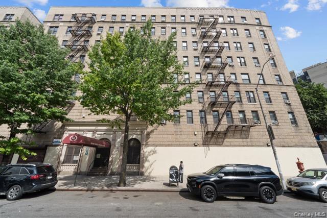 941 Jerome Avenue 11g Property Photo 13